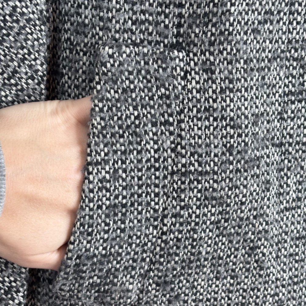 J Crew Daphne Wool Topcoat 8 Tweed Cocoon Coat Black White Old Money Preppy READ - Picture 5 of 15